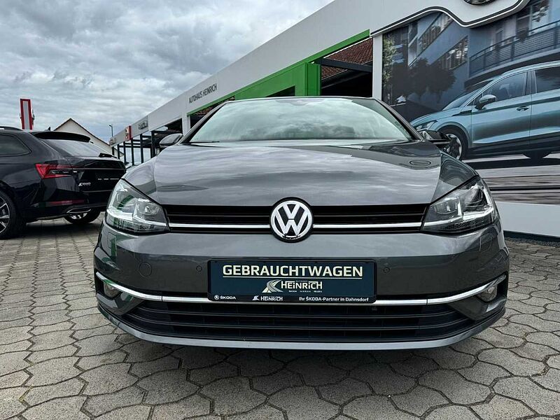 Volkswagen Golf VII IQ. DRIVE 1.5TSI DSG*LED*NAVI*SideAss